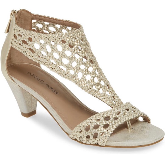 NWOT Donald J Pliner “Verona” Sandals - Picture 2 of 7